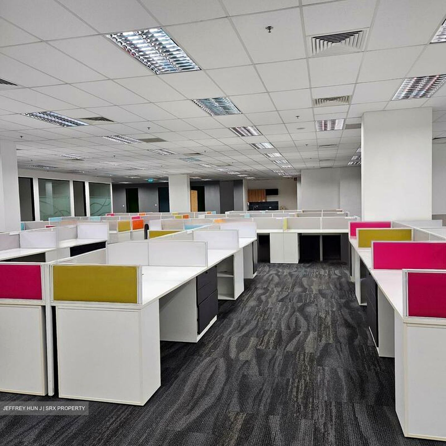 Jurong East MRT (D22), Office #482804421